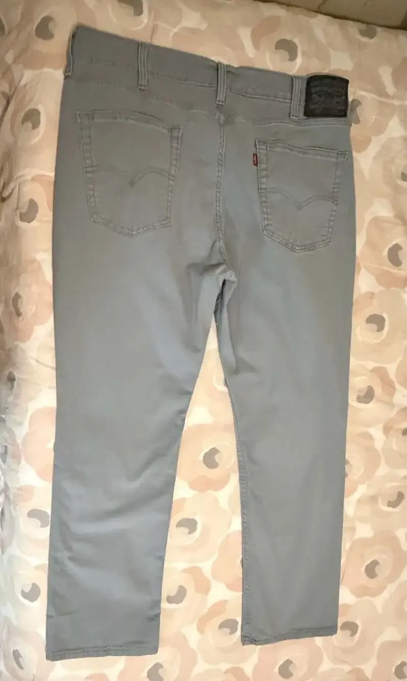 Levi's Men's 514 Straight Fit Pants, Grey, Size W38 L30